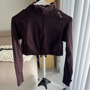 Dfyne Impact Cropped Zippy Size L in Espresso